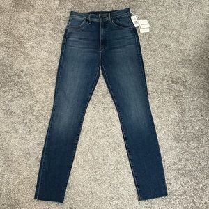 Mother The Stash Swooner ankle fray in chick flick sz 26 and 27